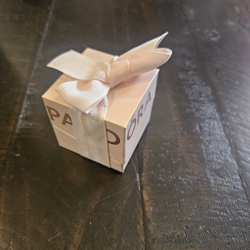 Authentic Pandora 14k Gold Nova ring with 1 carat lab-grown diamond RARE